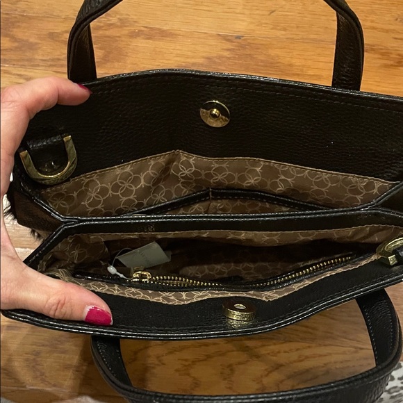 Ann Taylor Black with Gold Faux Fur Bag - Picture 5 of 13